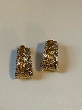 18KGP BZ DV Textured J Hoop Earrings